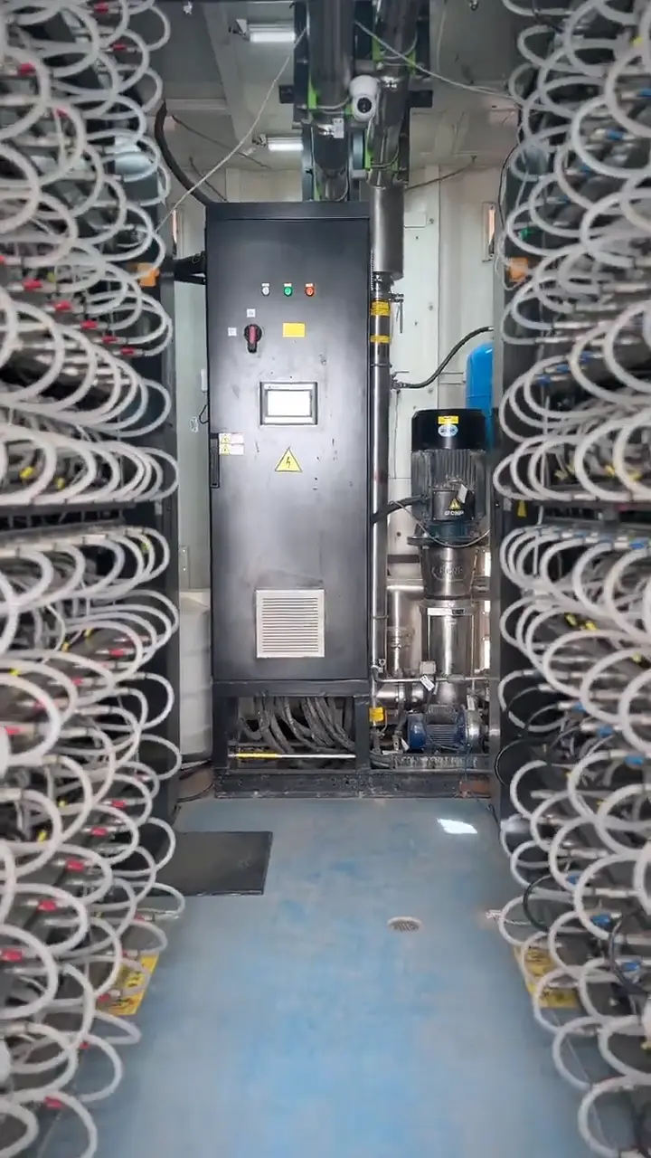 Frame from the film of centre F40
